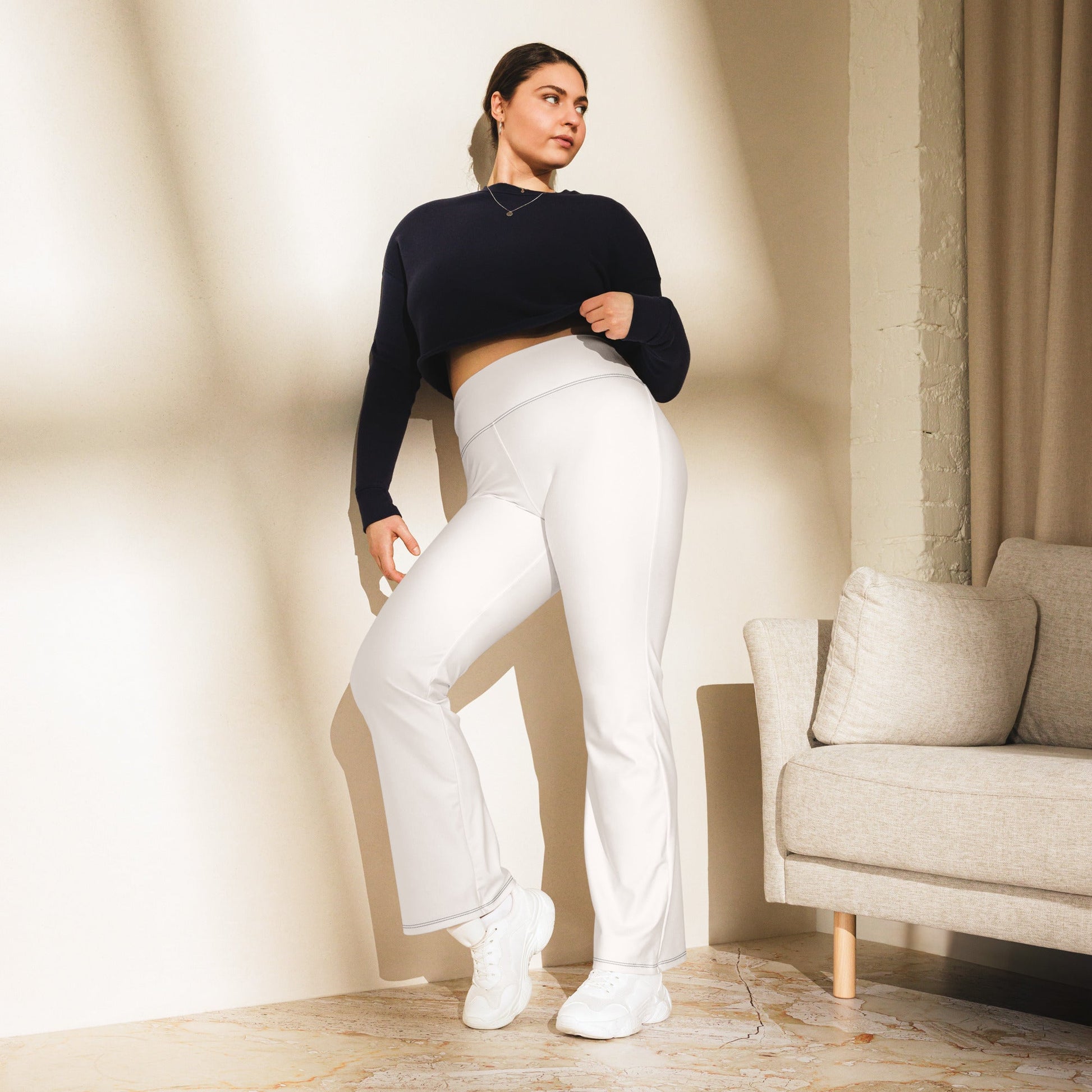 E21 Ascent Flare Leggings - ELEVATED 21