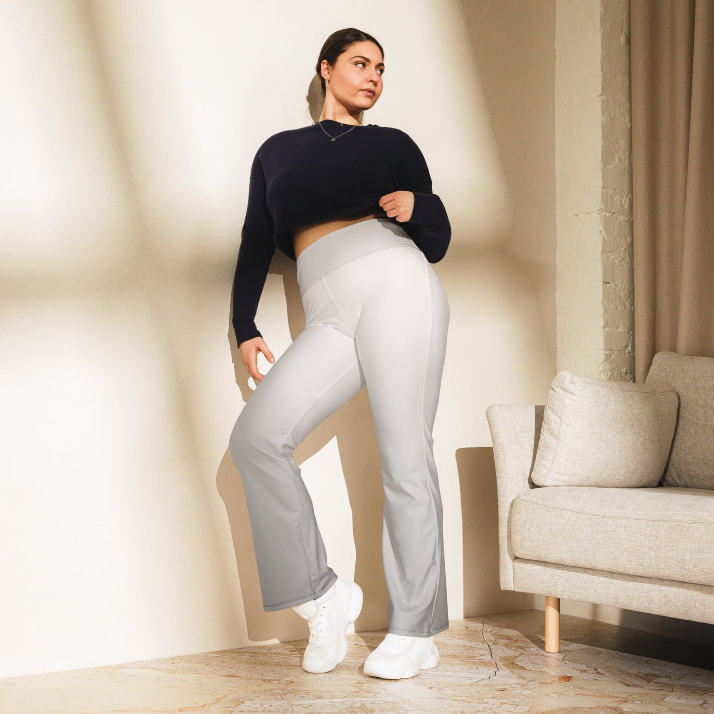 E21 Ascent Flare Leggings - ELEVATED 21